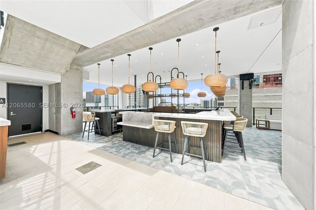 20 NE 11th 2505, Miami, FL 33132
