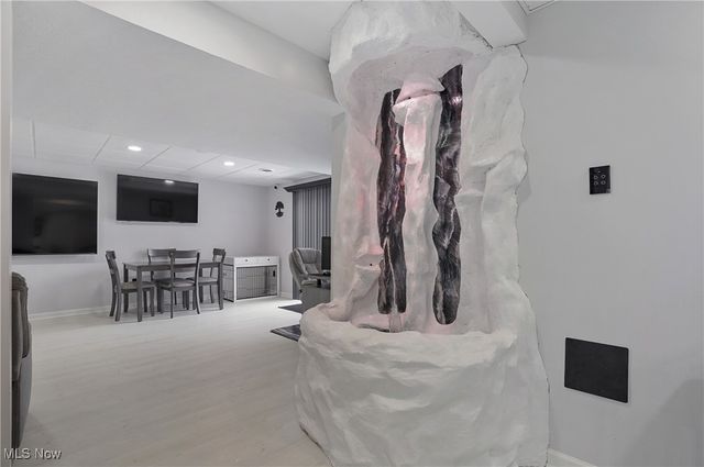 155 Waterford Way, Tallmadge, OH 44278