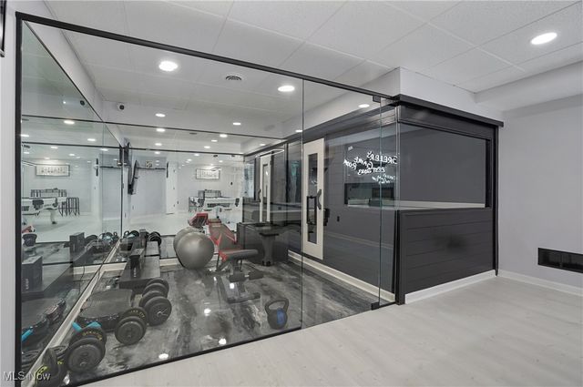 155 Waterford Way, Tallmadge, OH 44278