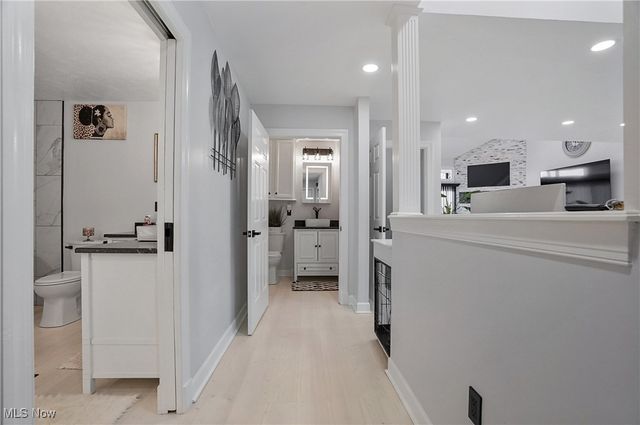 155 Waterford Way, Tallmadge, OH 44278