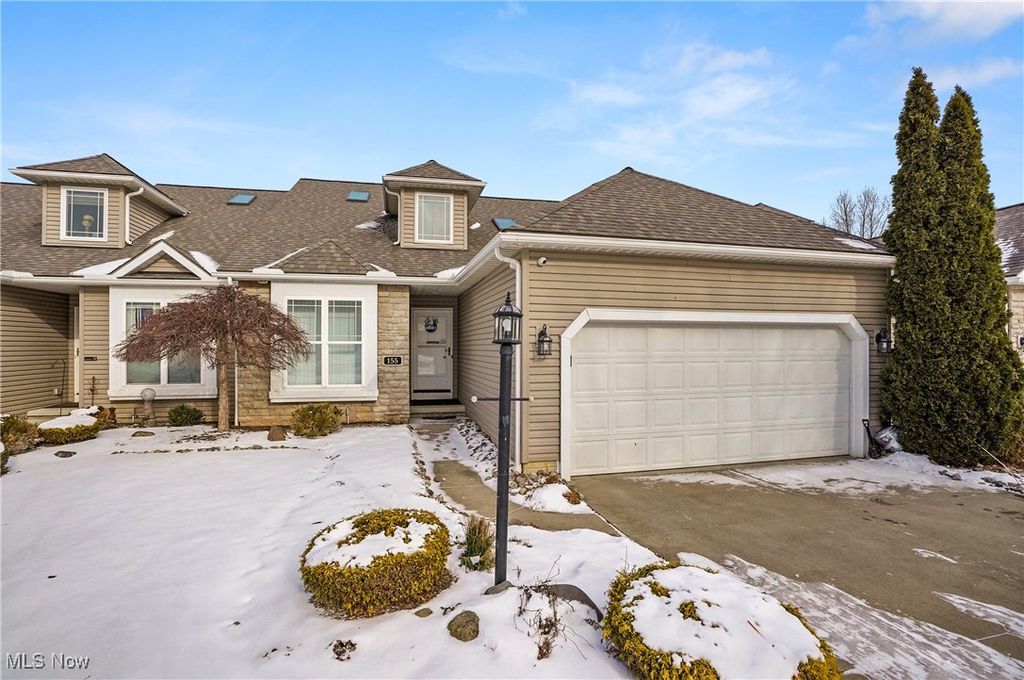 155 Waterford Way, Tallmadge, OH 44278
