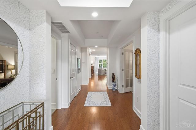 3942 Miami Road, Mariemont, OH 45227