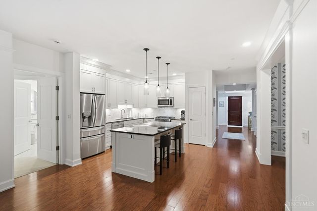 3942 Miami Road, Mariemont, OH 45227