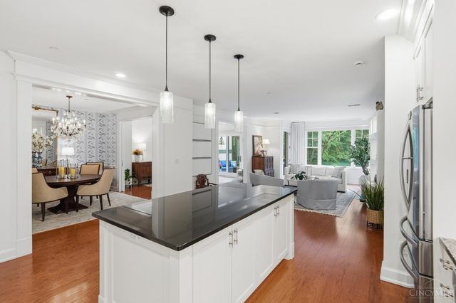 3942 Miami Road, Mariemont, OH 45227