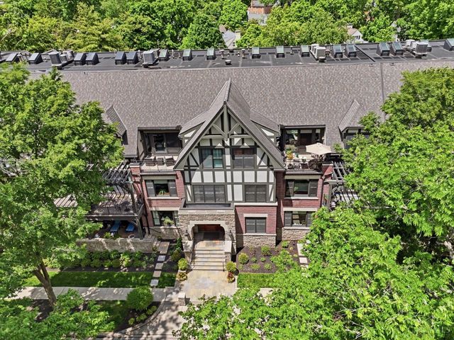 3942 Miami Road, Mariemont, OH 45227