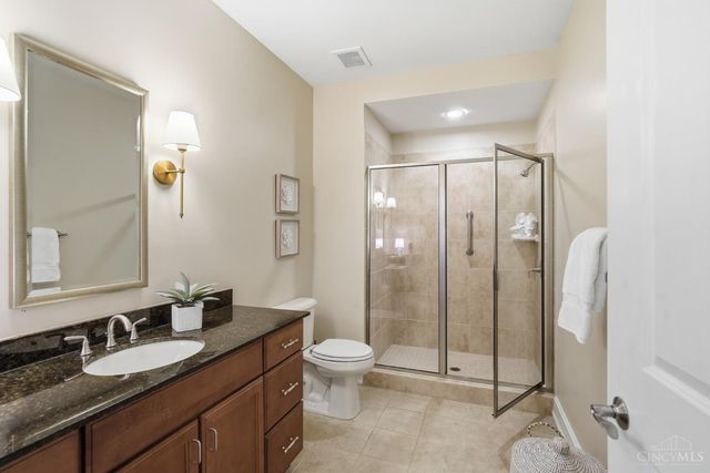 3942 Miami Road, Mariemont, OH 45227