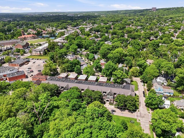 3942 Miami Road, Mariemont, OH 45227