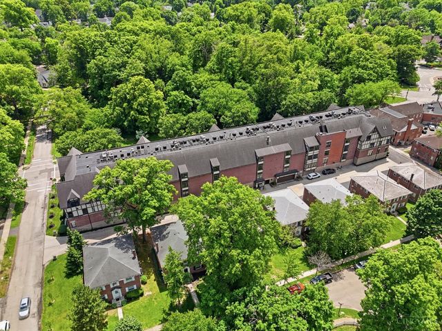 3942 Miami Road, Mariemont, OH 45227