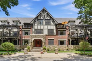 3942 Miami Road, Mariemont, OH 45227
