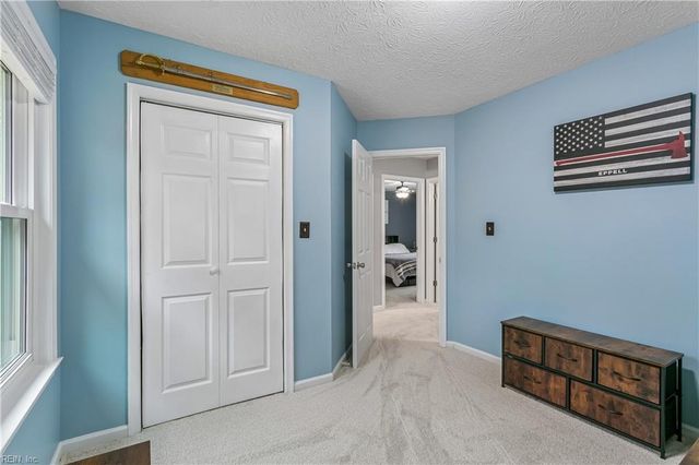 4454 Old Squaw LN, Gloucester, VA 23061