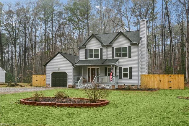 4454 Old Squaw LN, Gloucester, VA 23061