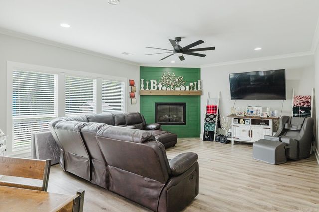 600 Hiram Drive, Bauxite, AR 72011