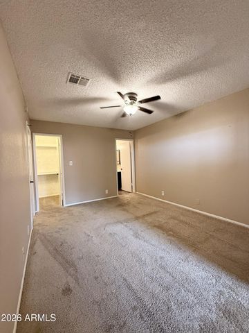 501 W TONOPAH Drive 7, Phoenix, AZ 85027