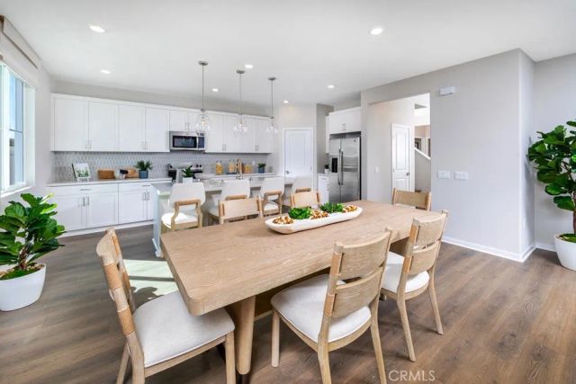 19042 Waterton Lakes Drive, Riverside, CA 92508