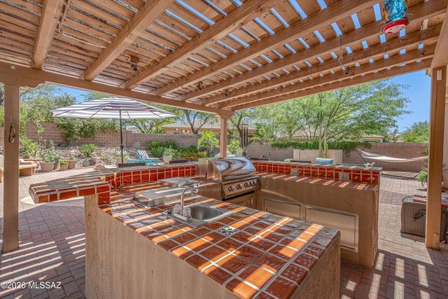 4808 W Pier Mountain Place, Marana, AZ 85658