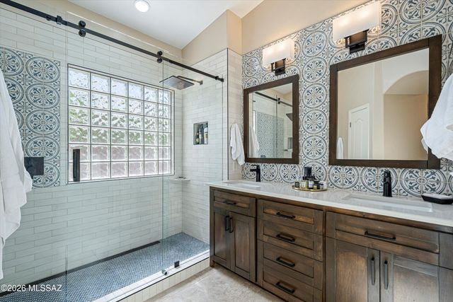 4808 W Pier Mountain Place, Marana, AZ 85658