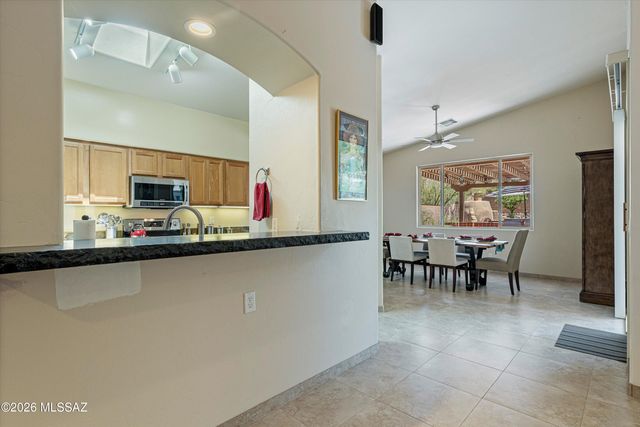 4808 W Pier Mountain Place, Marana, AZ 85658