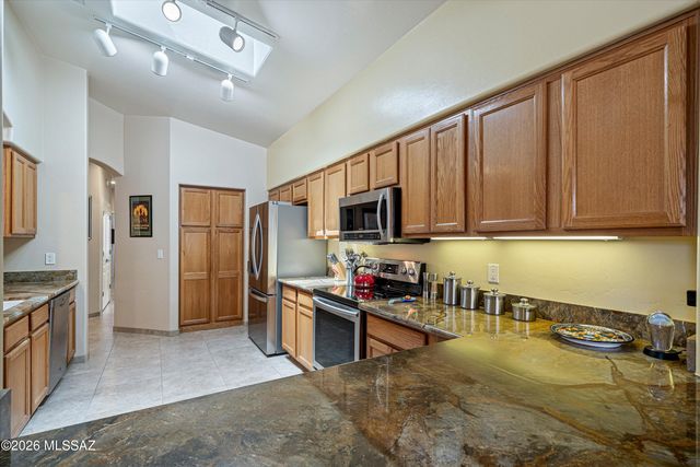 4808 W Pier Mountain Place, Marana, AZ 85658