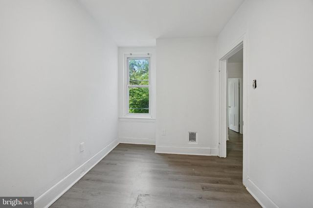 2416 N CARLISLE ST, Philadelphia, PA 19132