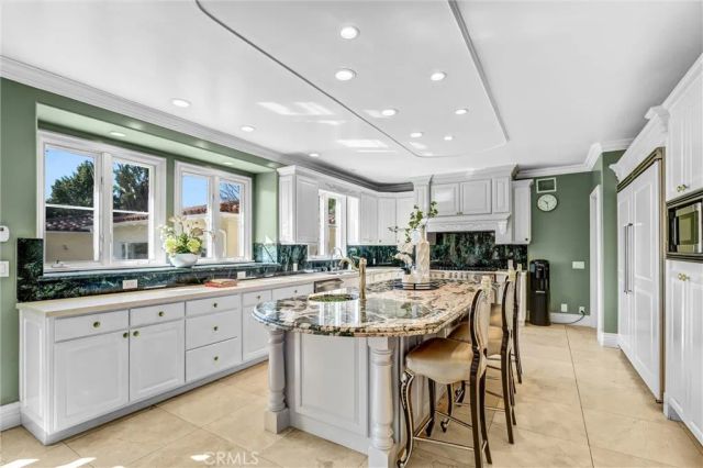 2290 Lombardy, San Marino, CA 91108