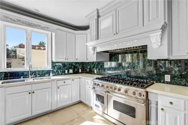 2290 Lombardy, San Marino, CA 91108