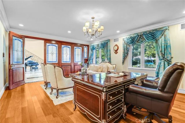 2290 Lombardy, San Marino, CA 91108