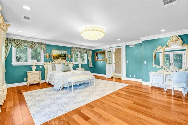 2290 Lombardy, San Marino, CA 91108