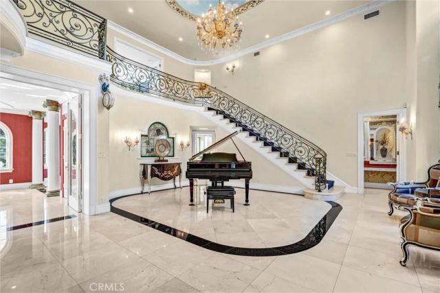 2290 Lombardy, San Marino, CA 91108