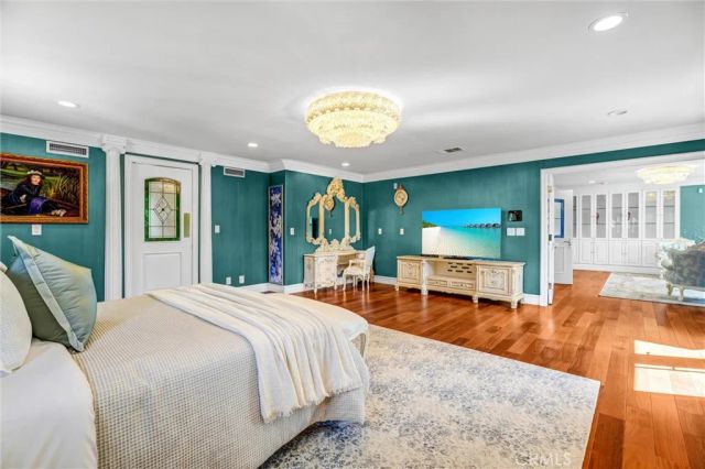 2290 Lombardy, San Marino, CA 91108