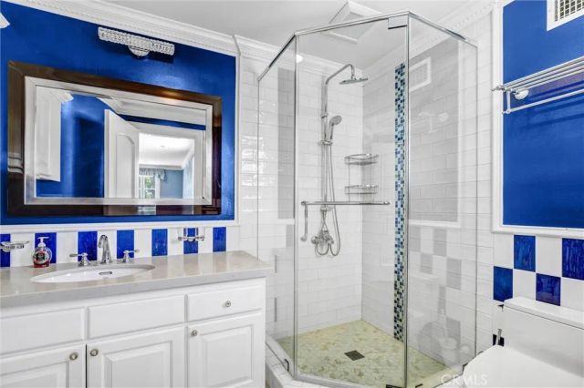 2290 Lombardy, San Marino, CA 91108