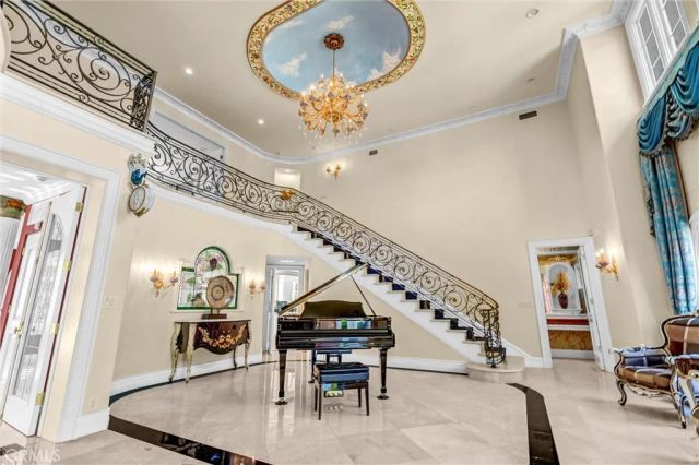 2290 Lombardy, San Marino, CA 91108