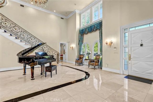 2290 Lombardy, San Marino, CA 91108