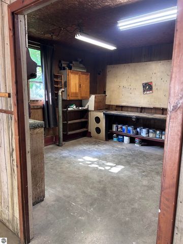 1309 Rosedale Street, Alma, MI 48801