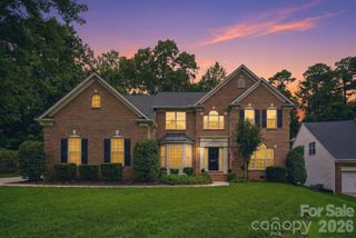 2937 Shady Reach Lane, Charlotte, NC 28214