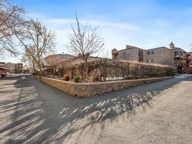2955 Lakeside Drive 111, Reno, NV 89509