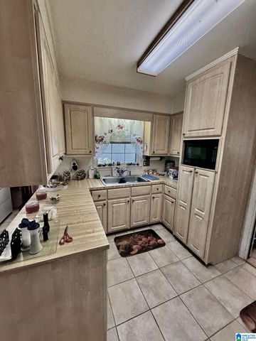 1817 CHARLOTTE DRIVE, Hoover, AL 35226