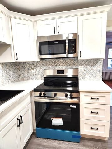 41 Bridgeport Street, Worcester, MA 01604