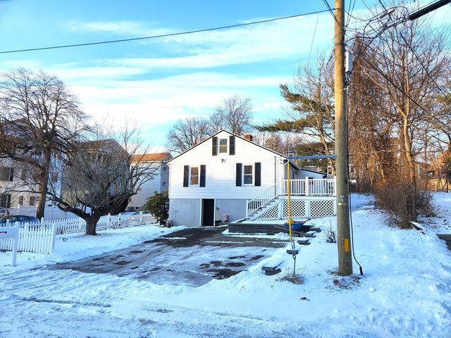 41 Bridgeport Street, Worcester, MA 01604