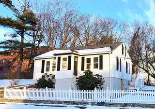 41 Bridgeport Street, Worcester, MA 01604