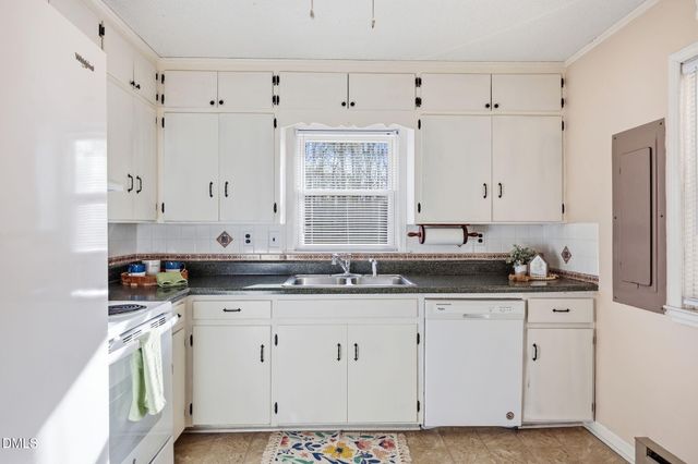 3176 Rogers Road, Graham, NC 27253