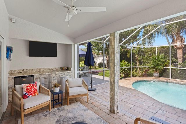 1107 GLENN LANE, Safety Harbor, FL 34695