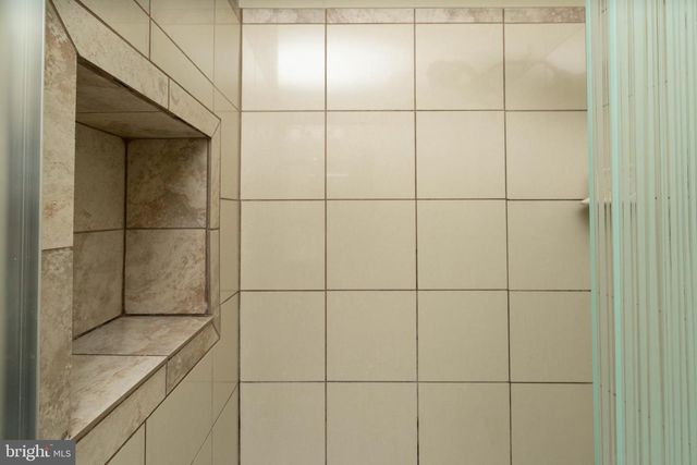 3933 WREXHAM CT, Bensalem, PA 19020