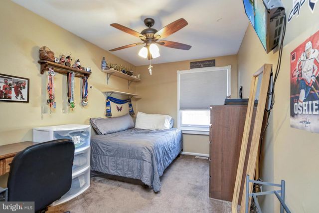 3933 WREXHAM CT, Bensalem, PA 19020