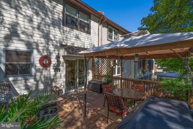 3933 WREXHAM CT, Bensalem, PA 19020