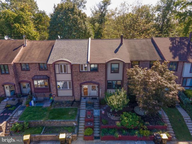 3933 WREXHAM CT, Bensalem, PA 19020