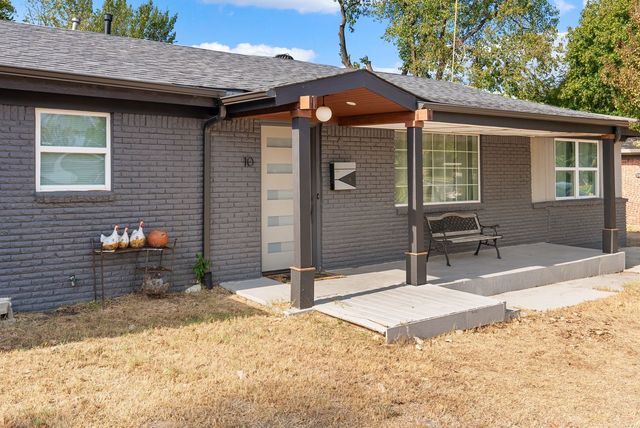 10 Beverly Court, Bedford, TX 76022