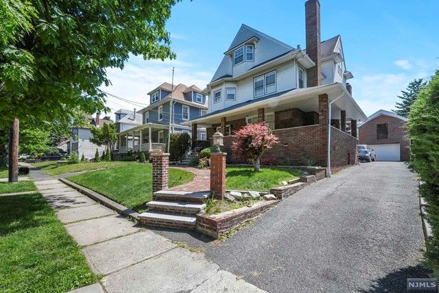 145 Bergen Avenue, Ridgefield Park, NJ 07660