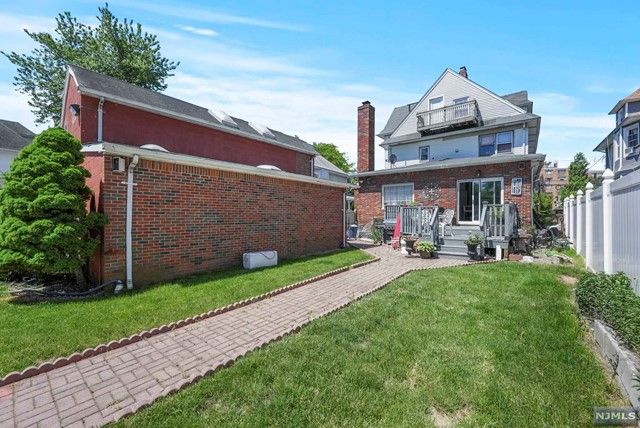 145 Bergen Avenue, Ridgefield Park, NJ 07660