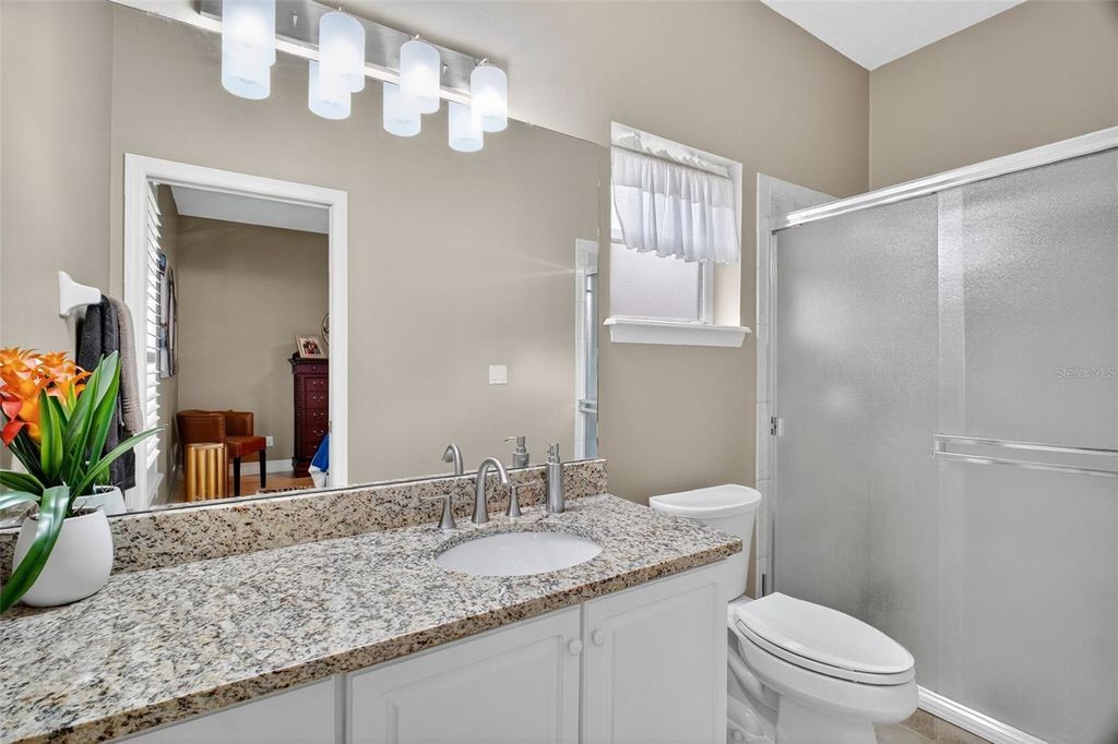 Image 31 of property listing at 19147 PARK PLACE BOULEVARD, Eustis, FL 32736