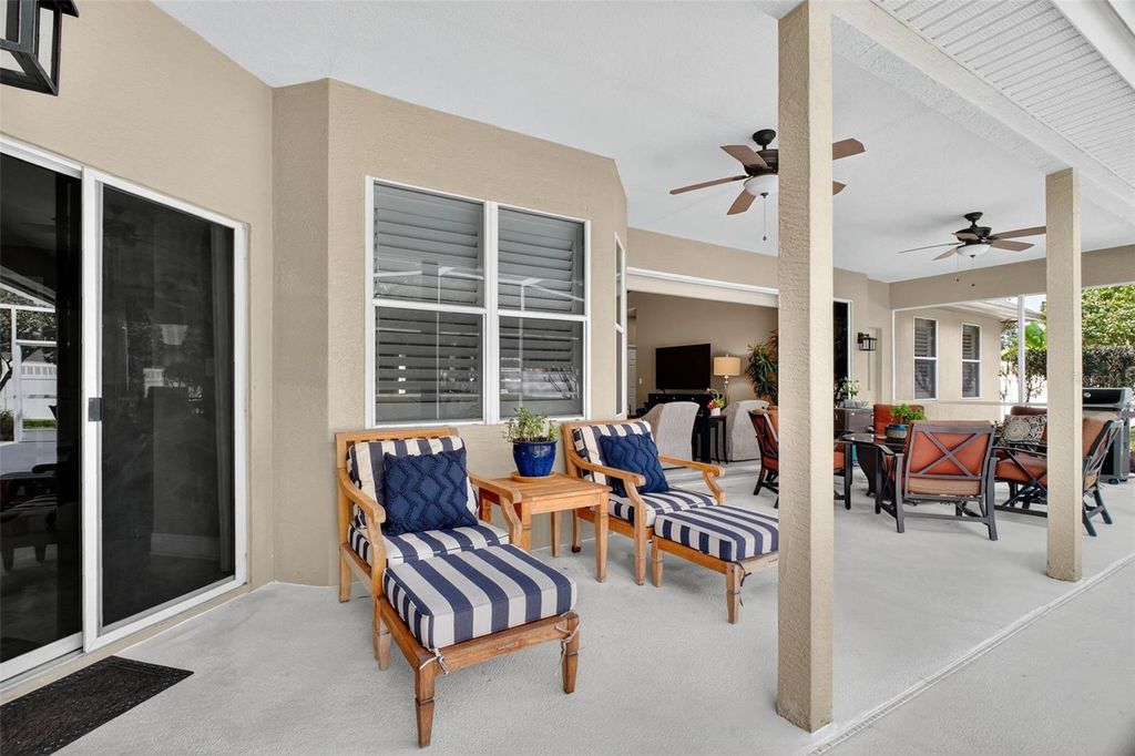 Image 36 of property listing at 19147 PARK PLACE BOULEVARD, Eustis, FL 32736